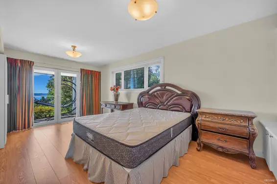 2030 Russet Way, West Vancouver For Sale - image 25