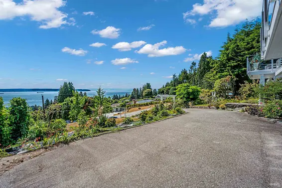 2030 Russet Way, West Vancouver For Sale - image 29