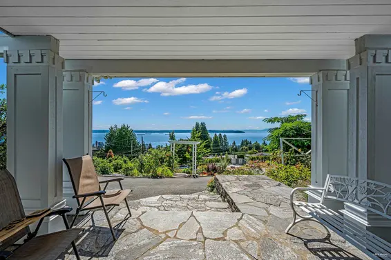 2030 Russet Way, West Vancouver For Sale - image 3