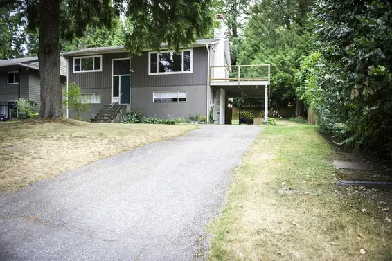 2100 Whitman Avenue, North Vancouver