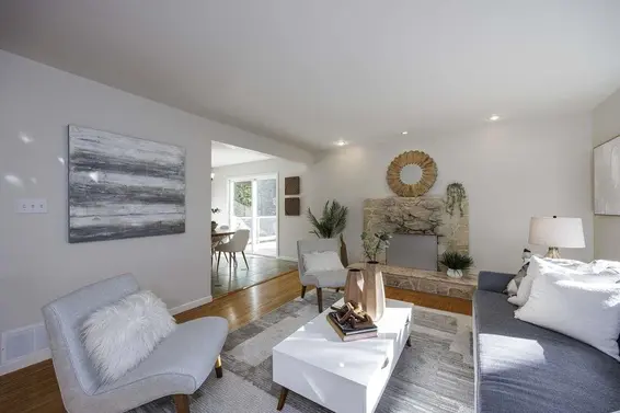 2100 Whitman Avenue, North Vancouver For Sale - image 10