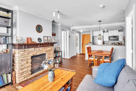 211 1111 Lynn Valley Road, North Vancouver For Sale - image 11