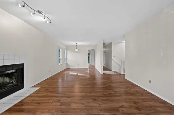 4125 Lynn Valley Road, North Vancouver For Sale - image 11