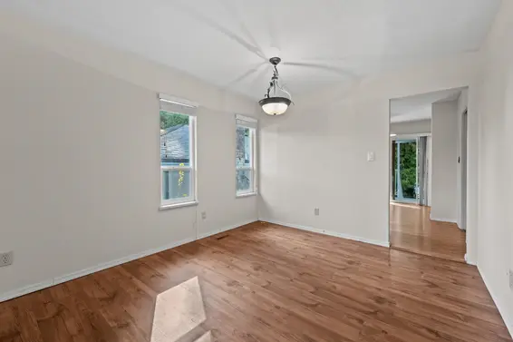 4125 Lynn Valley Road, North Vancouver For Sale - image 13