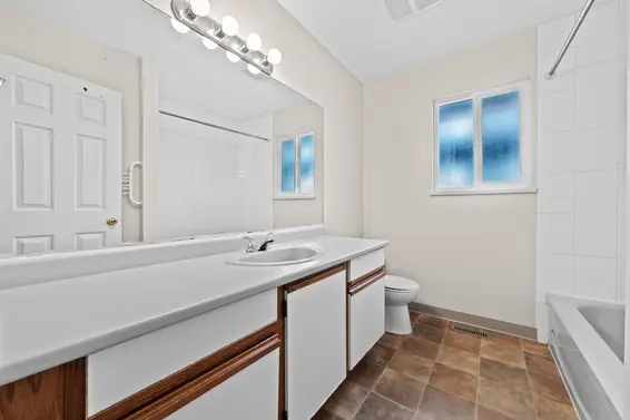 4125 Lynn Valley Road, North Vancouver For Sale - image 25