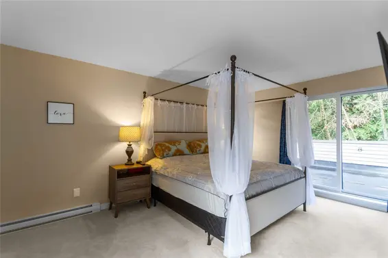 5655 White Pine Lane, North Vancouver For Sale - image 15