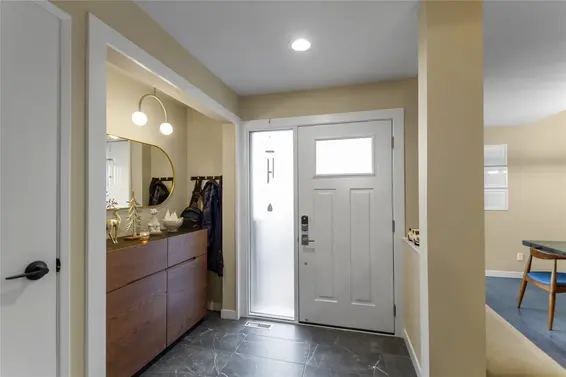 5655 White Pine Lane, North Vancouver For Sale - image 3