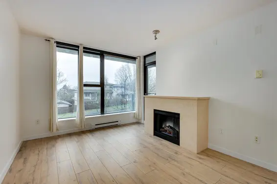 306 683 West Victoria Park, North Vancouver For Sale - image 7