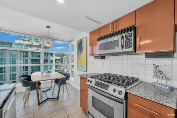 1206 188 East Esplanade, North Vancouver For Sale - image 12