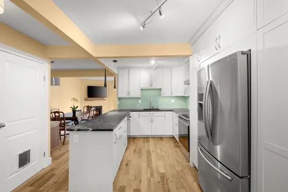 81 1930 Cedar Village Crescent, North Vancouver For Sale - image 10