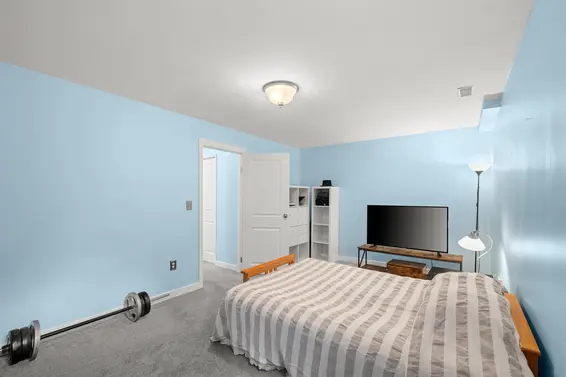 81 1930 Cedar Village Crescent, North Vancouver For Sale - image 17