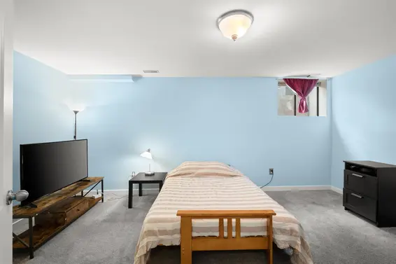 81 1930 Cedar Village Crescent, North Vancouver For Sale - image 18