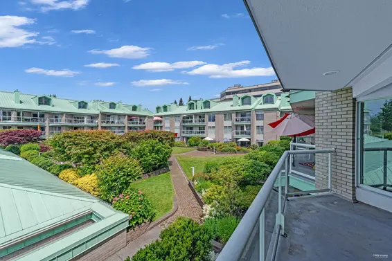 3208 33 Chesterfield Place, North Vancouver For Sale - image 17