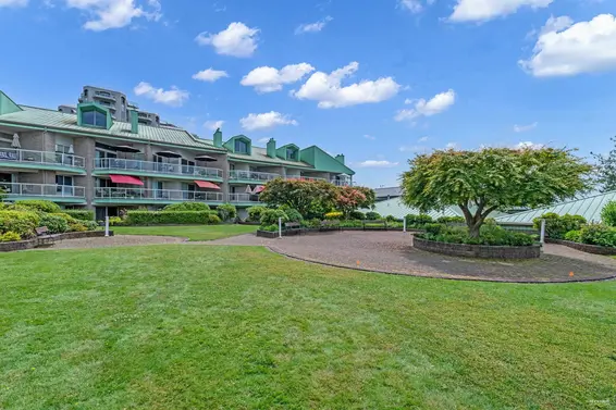 3208 33 Chesterfield Place, North Vancouver For Sale - image 18