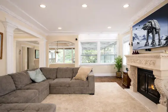 866 Sinclair Street, West Vancouver For Sale - image 2