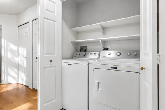 307 2800 Chesterfield Avenue, North Vancouver For Sale - image 17