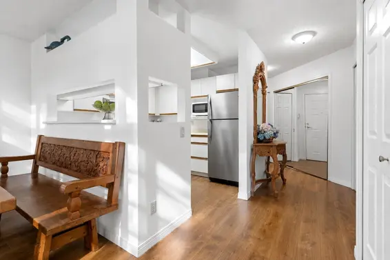 307 2800 Chesterfield Avenue, North Vancouver For Sale - image 7