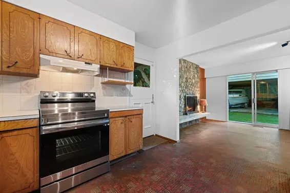 2510 Byron Road, North Vancouver For Sale - image 16