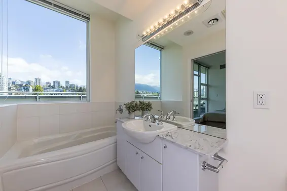 PH1 168 East Esplanade, North Vancouver For Sale - image 20