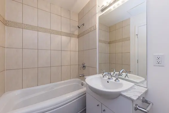 PH1 168 East Esplanade, North Vancouver For Sale - image 24