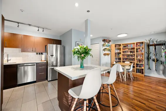 308 128 West 8 Street, North Vancouver For Sale - image 13