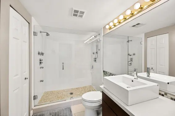 308 128 West 8 Street, North Vancouver For Sale - image 23