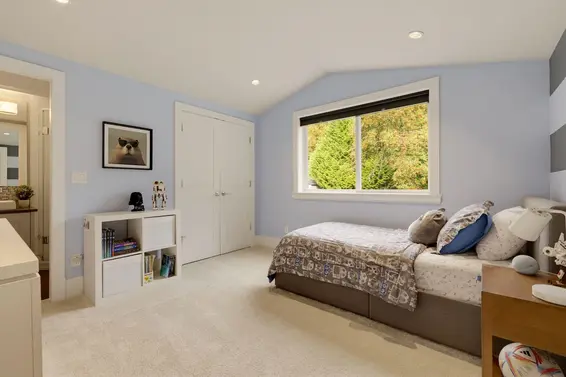 5008 Redonda Drive, North Vancouver For Sale - image 19