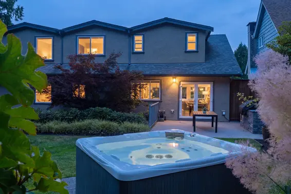 5008 Redonda Drive, North Vancouver For Sale - image 31