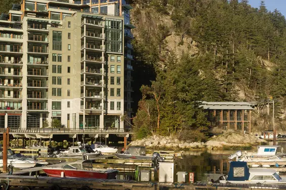 302 6707 Nelson Avenue, West Vancouver For Sale - image 29