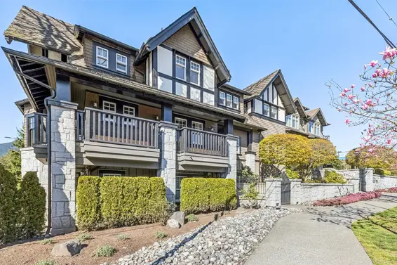 207 116 West 23rd Street, North Vancouver