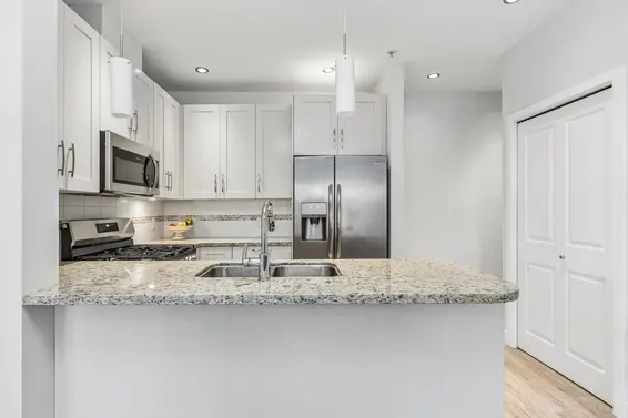 207 116 West 23rd Street, North Vancouver For Sale - image 15