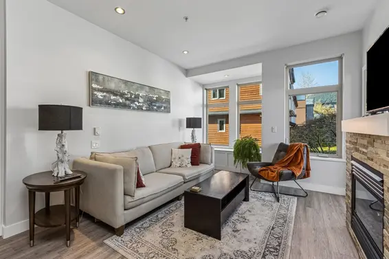 207 116 West 23rd Street, North Vancouver For Sale - image 4