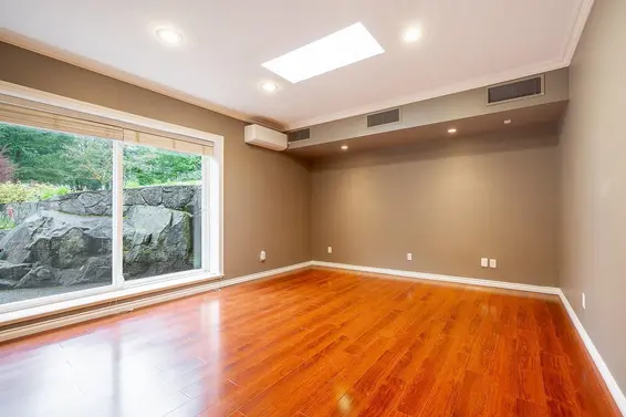 3980 Westridge Avenue, West Vancouver For Sale - image 12