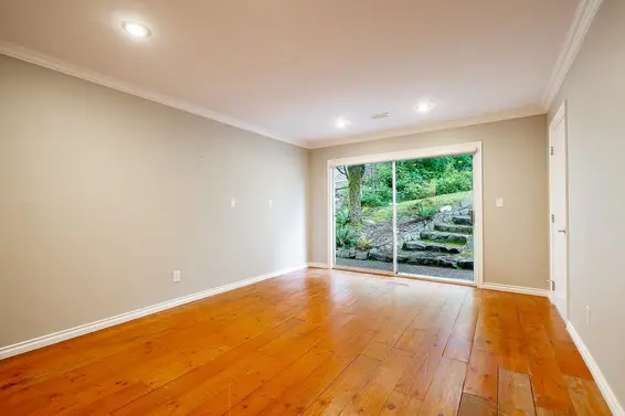 3980 Westridge Avenue, West Vancouver For Sale - image 19