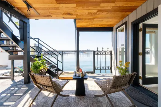 A27 415 West Esplanade Avenue, North Vancouver For Sale - image 30