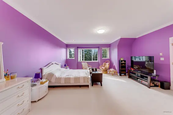 4989 Chalet Place, North Vancouver For Sale - image 15