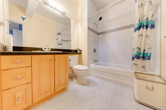 4989 Chalet Place, North Vancouver For Sale - image 20