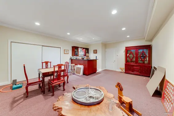 4989 Chalet Place, North Vancouver For Sale - image 33