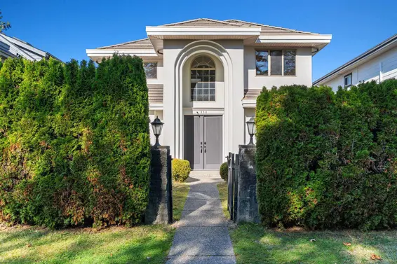 336 West 19th Street, North Vancouver For Sale - image 2