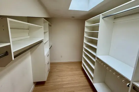 5257 Sonora Drive, North Vancouver For Sale - image 10