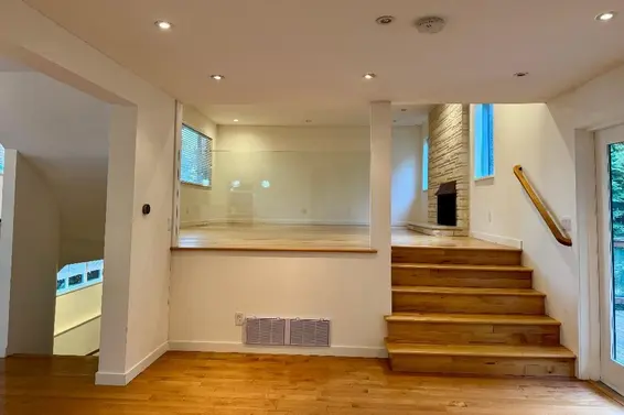 5257 Sonora Drive, North Vancouver For Sale - image 4