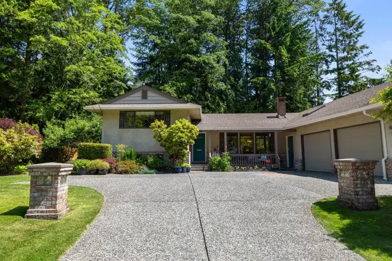 4492 Lions Avenue, North Vancouver
