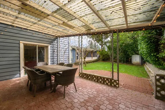 1355 Frederick Road, North Vancouver For Sale - image 12