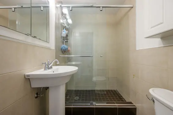 1355 Frederick Road, North Vancouver For Sale - image 17