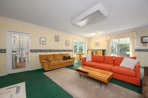 1355 Frederick Road, North Vancouver For Sale - image 9