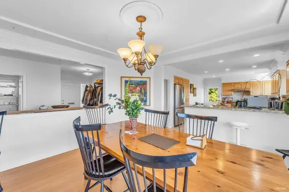 820 Knockmaroon Road, West Vancouver For Sale - image 17