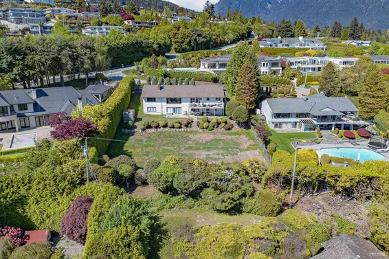 820 Knockmaroon Road, West Vancouver For Sale - image 23