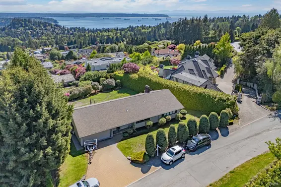 820 Knockmaroon Road, West Vancouver For Sale - image 24