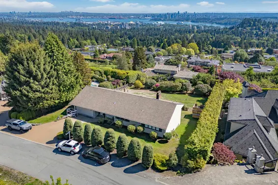 820 Knockmaroon Road, West Vancouver For Sale - image 25