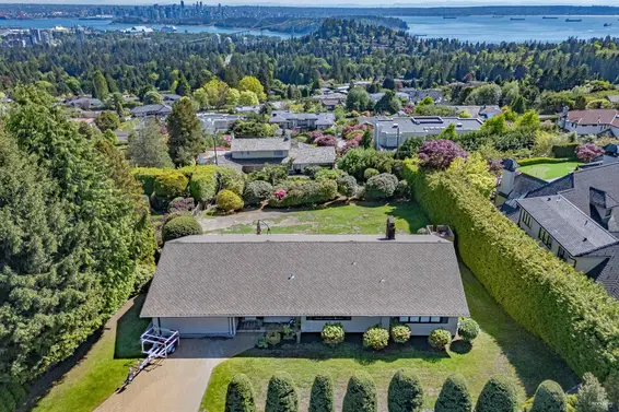 820 Knockmaroon Road, West Vancouver For Sale - image 28